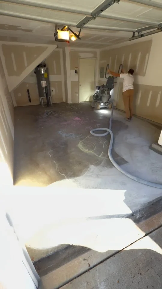 CONCRETE GRINDING SERVICE IN SYDNEY 🔥💪 ------------------------------- - WE OFFER 50+ SERVICES INCLUDING: - FLOOR LEVELLING - REMEDIAL…